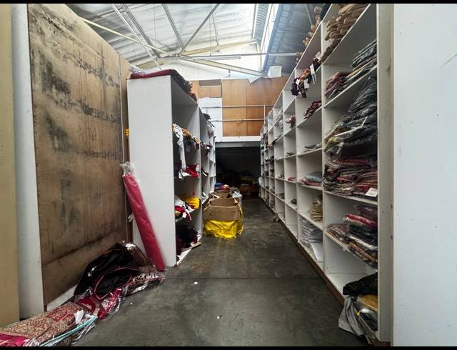 260M² WAREHOUSE TO LET IN SPRINGFIELD PARK